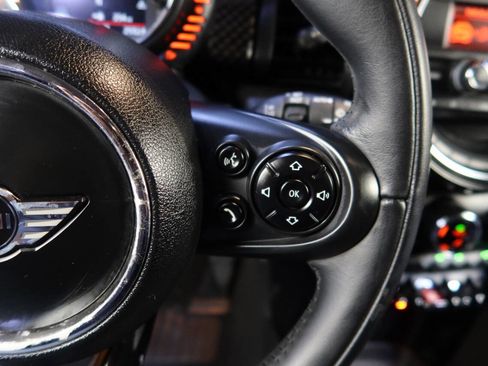 Used 2015 MINI Cooper S image 32