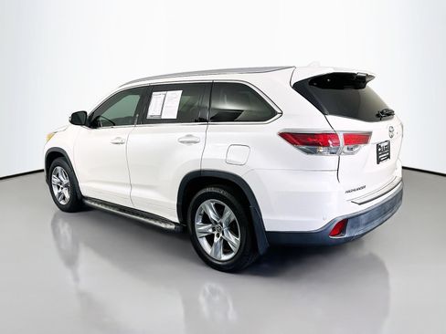 Used 2016 Toyota Highlander Limited FWD image 5