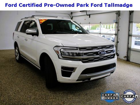 Certified 2024 Ford Expedition Platinum image 8