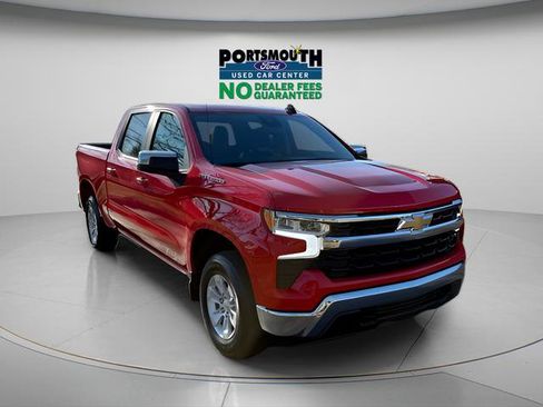 Used 2025 Chevrolet Silverado 1500 LT AWD/4WD image 1