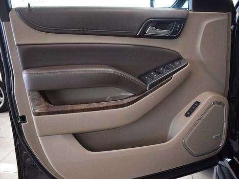 Used 2017 Chevrolet Tahoe LT image 21