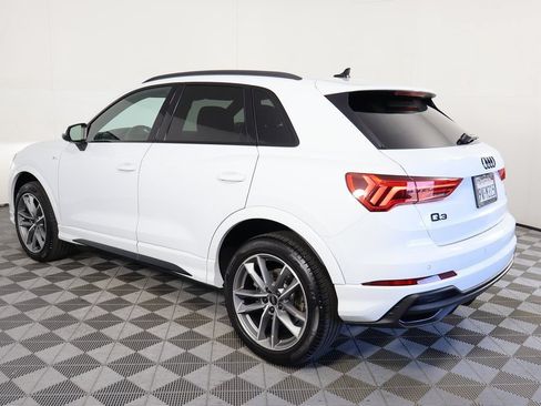 Used 2025 Audi Q3 2.0T Premium w/ Convenience Package AWD/4WD image 6