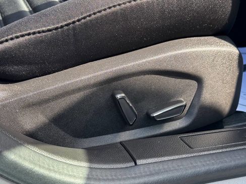 Used 2015 Ford Fusion SE image 15