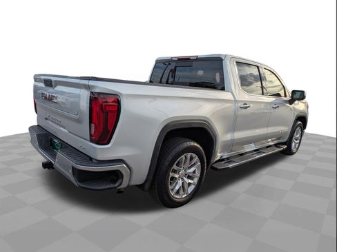 Certified 2022 GMC Sierra 1500 SLT w/ SLT Premium Plus Package image 4