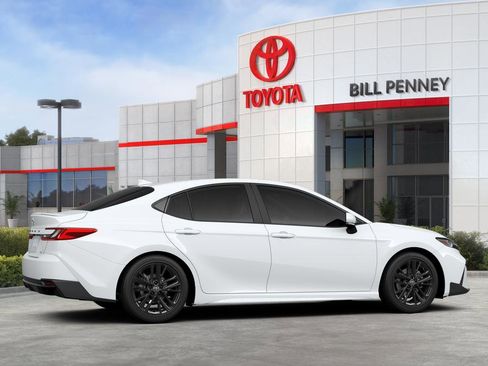 New 2026 Toyota Camry SE FWD image 11