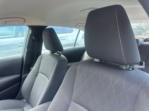 Used 2024 Toyota Corolla LE FWD image 3