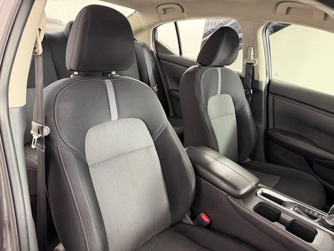 Used 2021 Nissan Sentra SV FWD image 22