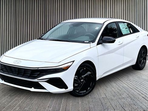 New 2026 Hyundai Elantra Sport FWD image 2