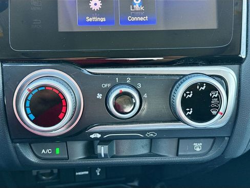 Used 2015 Honda Fit EX image 19