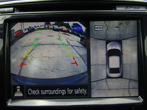Used 2018 Nissan Maxima Platinum FWD image 18
