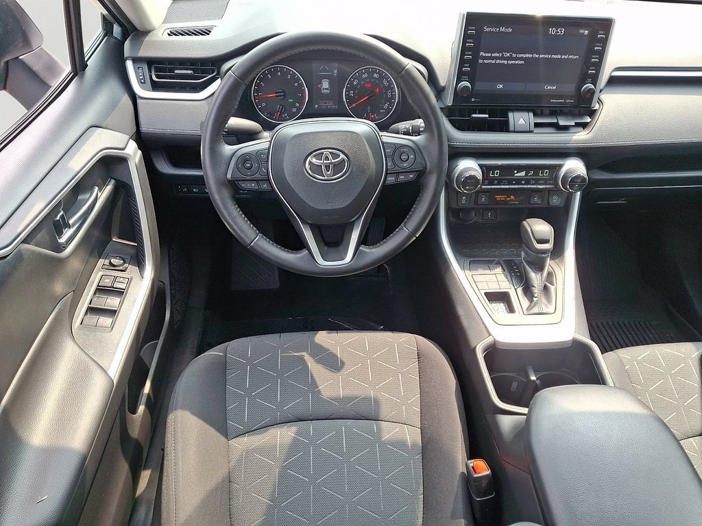 Used 2022 Toyota RAV4 XLE w/ Convenience Package AWD/4WD image 12