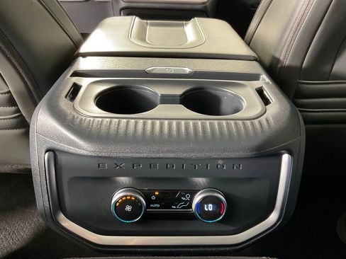 Certified 2025 Ford Expedition Max Active AWD/4WD image 19
