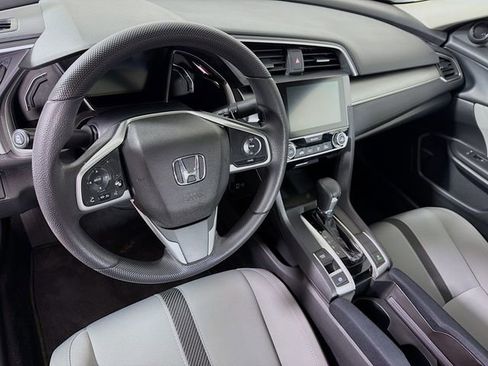 Used 2017 Honda Civic EX image 10