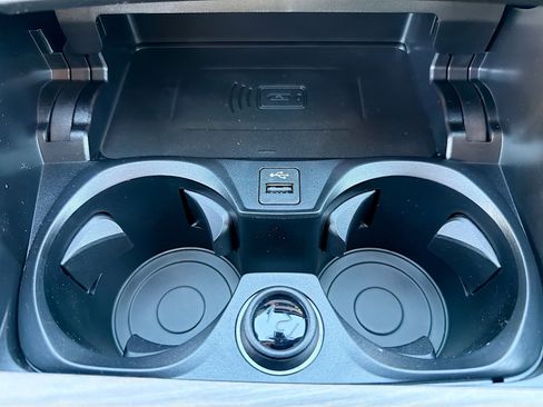 New 2026 BMW 330i Sedan w/ Premium Package image 31