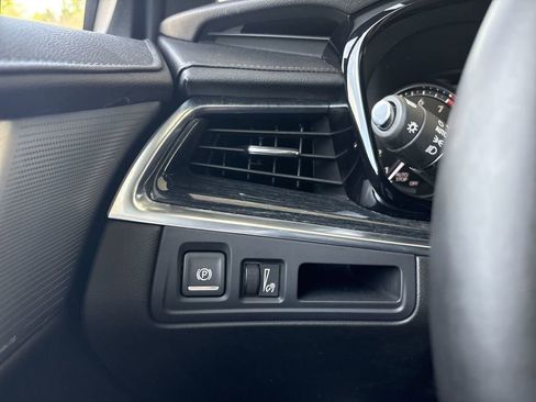 Certified 2025 Cadillac XT5 Premium Luxury FWD image 18