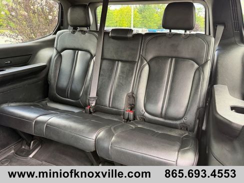 Used 2022 Jeep Wagoneer Series III w/ Flexible Seating Group AWD/4WD image 17
