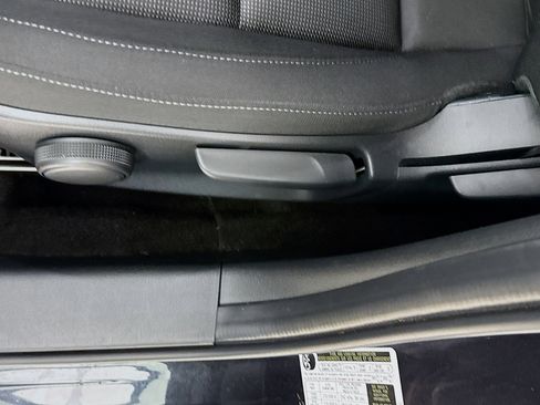 Used 2023 MAZDA CX-30 AWD 2.5 S image 24