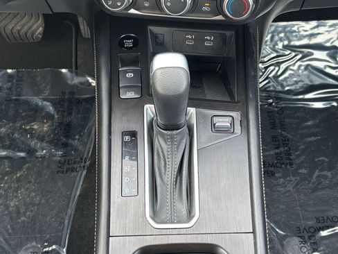 Used 2025 Nissan Kicks SV image 37