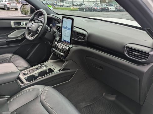 Used 2022 Ford Explorer ST w/ Equipment Group 401A image 40