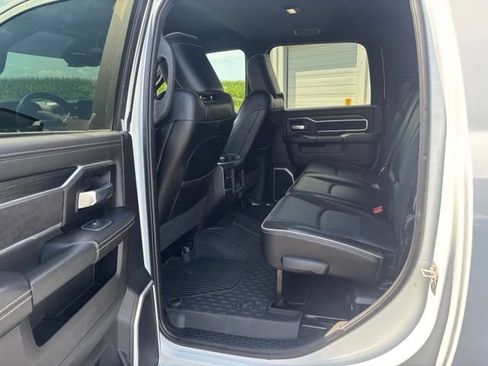 Used 2023 RAM 2500 Laramie w/ Night Edition AWD/4WD image 10
