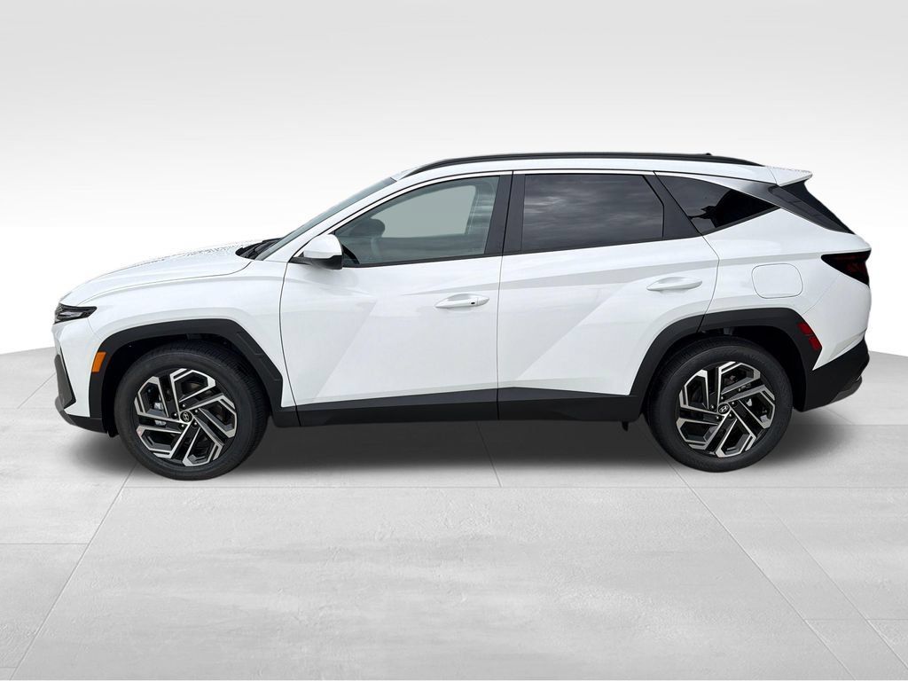 New 2026 Hyundai Tucson SEL Plus FWD image 2