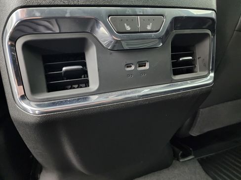 Used 2024 Chevrolet Silverado 3500 LTZ w/ LTZ Convenience Package image 40