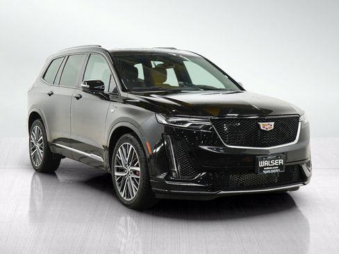 Used 2025 Cadillac XT6 Sport AWD/4WD image 7