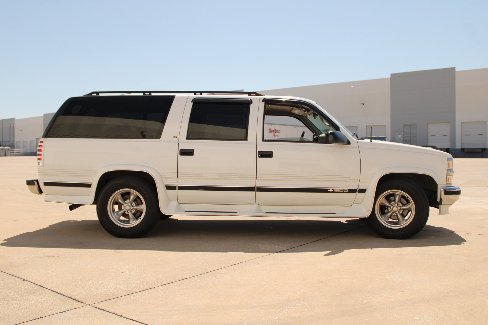 Used 1997 Chevrolet Suburban 2WD w/ Preferred Equipment Group 3 image 18