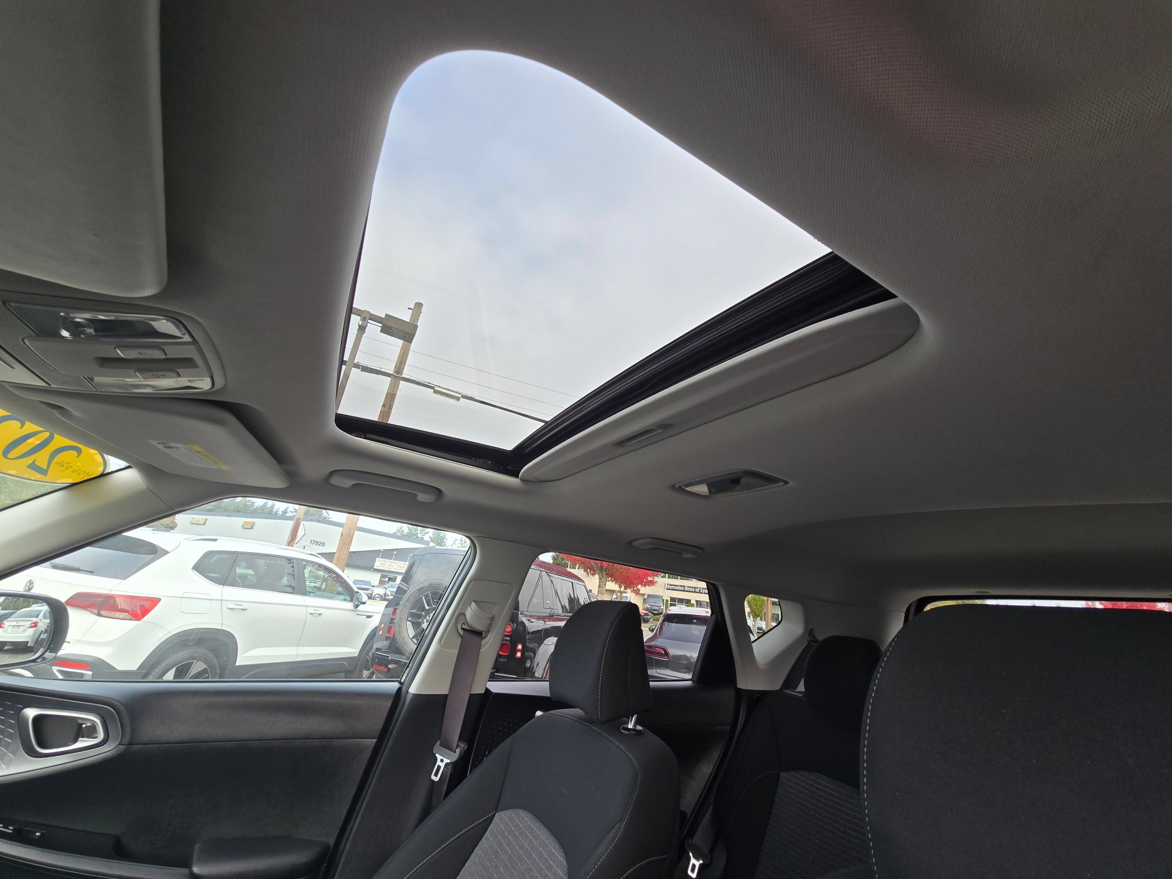 Used 2022 Kia Soul GT-Line FWD image 21