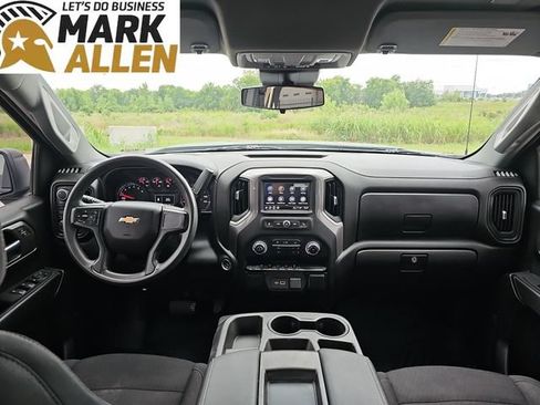 Used 2022 Chevrolet Silverado 1500 Custom AWD/4WD image 19
