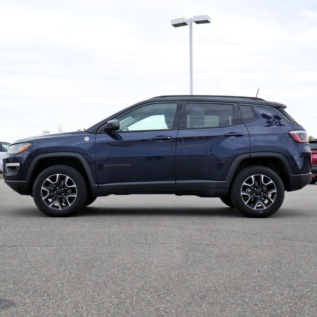 Used 2020 Jeep Compass Trailhawk w/ Cold Weather Group AWD/4WD image 8