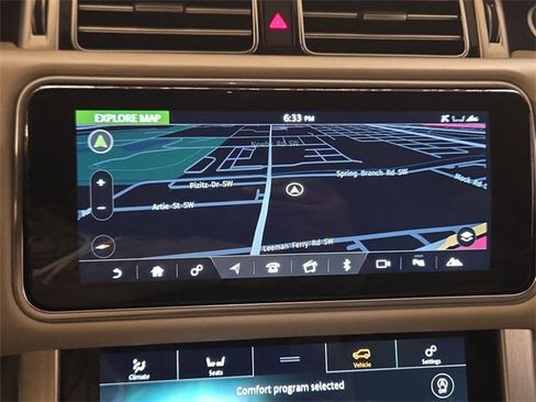 Used 2022 Land Rover Range Rover Westminster Edition image 18