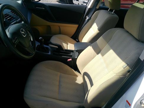 Used 2010 MAZDA MAZDA3 i Touring image 38