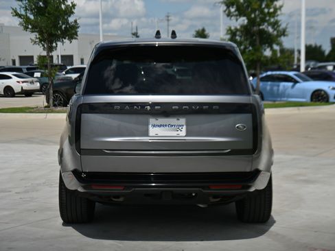 Used 2023 Land Rover Range Rover SE AWD/4WD image 8