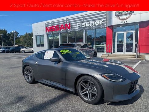 Certified 2025 Nissan Z Sport w/ Floor Mat Package RWD image 2