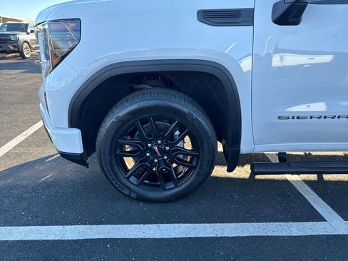 Used 2024 GMC Sierra 1500 Pro w/ Graphite Edition image 58
