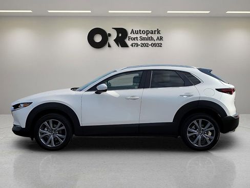 Used 2025 MAZDA CX-30 AWD 2.5 S w/ Preferred Package image 3