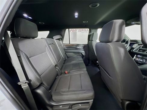 Used 2022 GMC Yukon SLE w/ Gmc Pro Safety Plus Package image 40