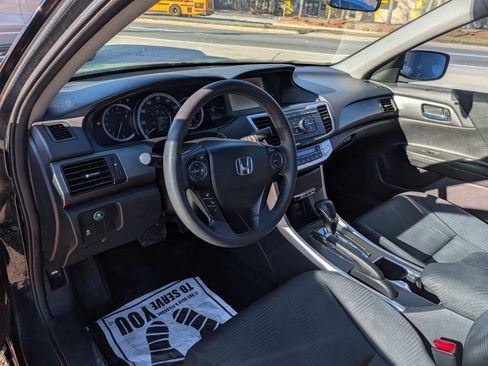 Used 2014 Honda Accord LX image 11