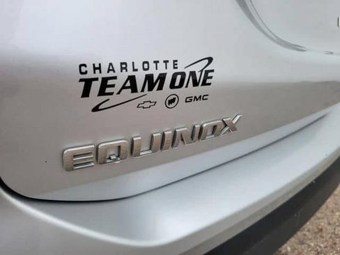 Used 2021 Chevrolet Equinox LS w/ LS Convenience Package FWD image 32