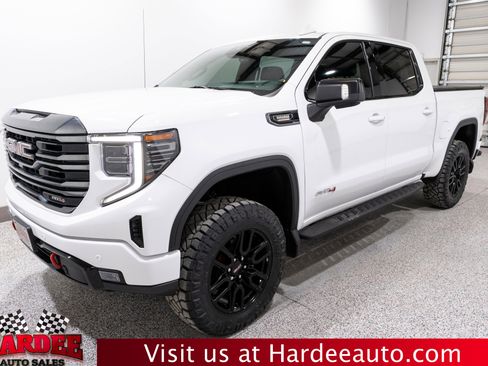 Used 2024 GMC Sierra 1500 AT4 w/ Technology Package image 2