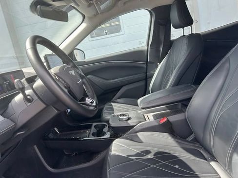 Used 2023 Ford Mustang Mach-E Select w/ Comfort Package Lite AWD/4WD image 8