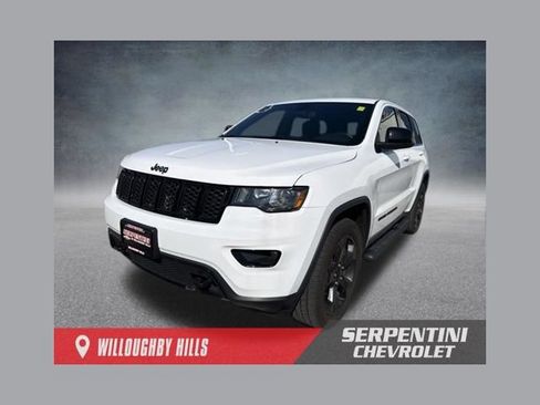 Used 2019 Jeep Grand Cherokee Laredo AWD/4WD image 1