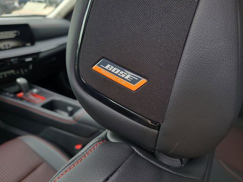 New 2026 Nissan Kicks SR FWD image 12