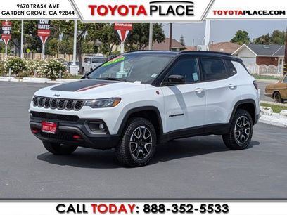 Used 2025 Jeep Compass Trailhawk