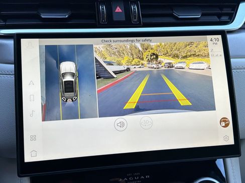 Used 2025 Jaguar F-PACE R-Dynamic S AWD/4WD image 25