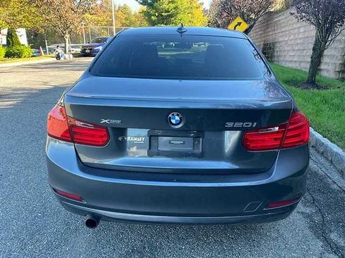 Used 2015 BMW 320i xDrive Sedan image 5
