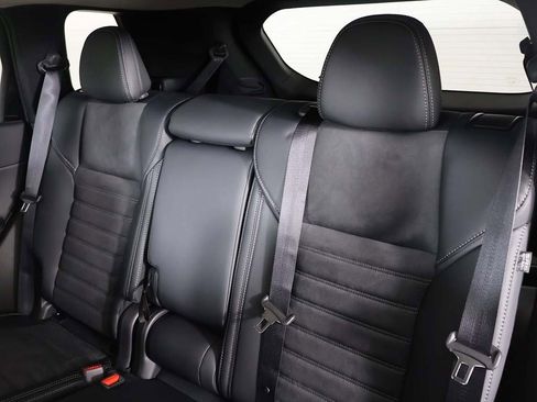 New 2026 Mitsubishi Outlander SE image 36