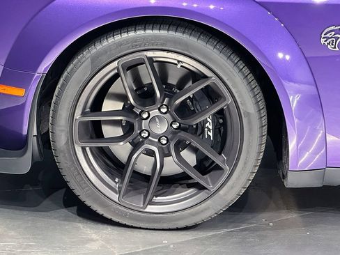 Used 2023 Dodge Challenger SRT Hellcat RWD image 11