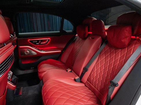 Certified 2024 Mercedes-Benz S 580 4MATIC Sedan image 15